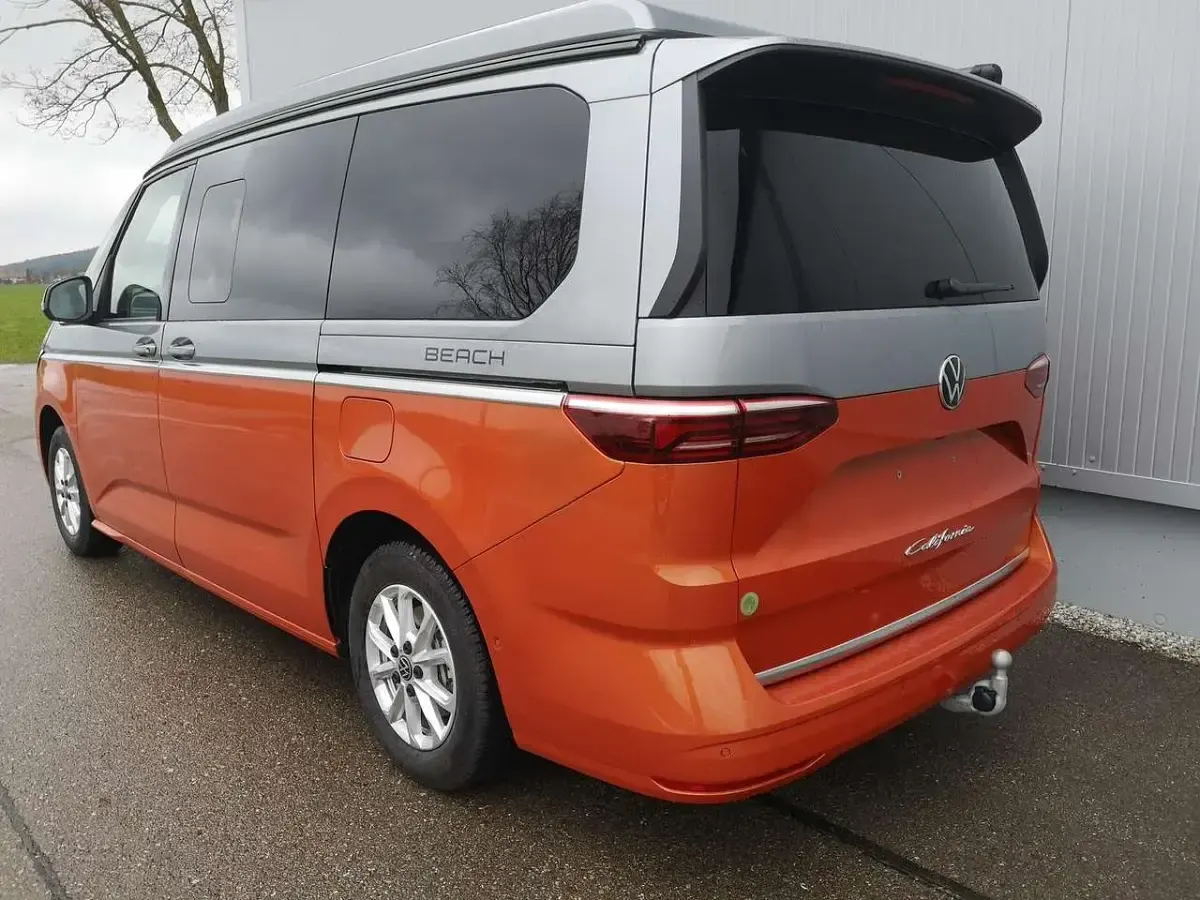 Neu VW California Beach 150 PS (110 kW) 2025 Monosilber metallic / ... Van