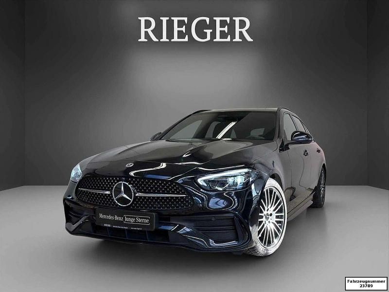 Obsidianschwarz lack (metallic) Gebraucht 2022 Mercedes C200 AMG Kombi | 33.799 € (Fairer Preis) - Bild 1/4