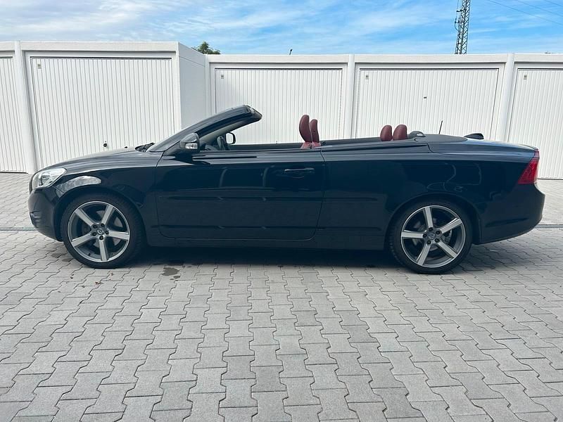 Schwarz Gebraucht 2010 Volvo C70 Cabrio | 9.990 € (Fairer Preis) - Bild 1/4