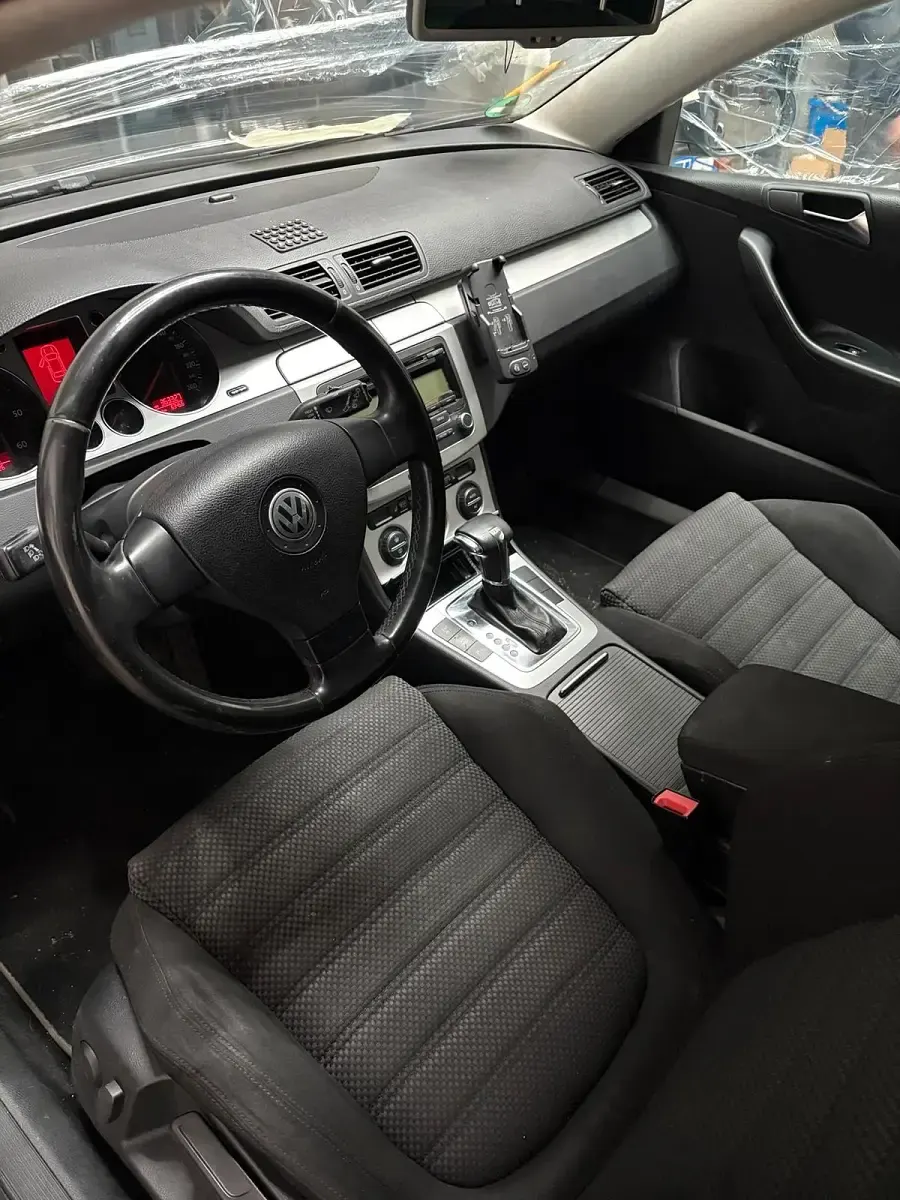 Gebraucht VW Passat 170 PS (125 kW) 2008 Grau Kombi