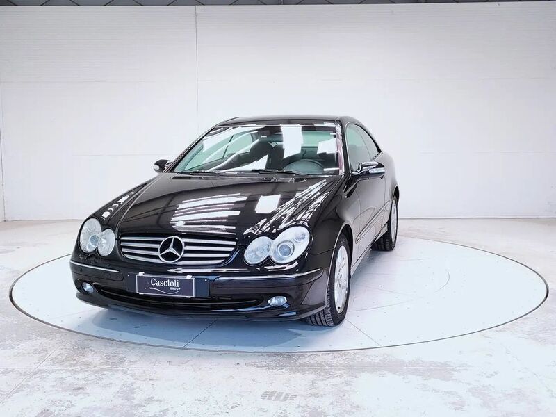 Gebraucht Mercedes CLK270 Elegance 170 PS (125 kW) 2004 Schwarz Coupé
