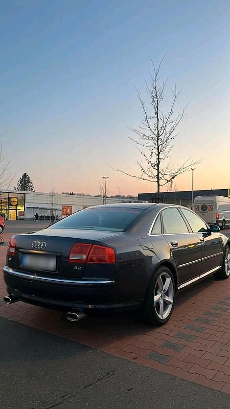Usata Audi A8 336 CV (247 kW) 2004 Grigio Berlina
