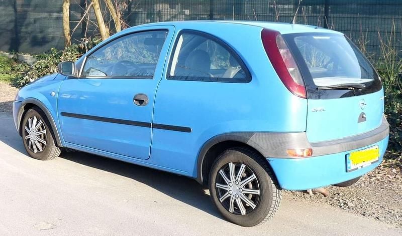 Gebraucht Opel Corsa Selection 58 PS (42 kW) 2001 Blau Kleinwagen