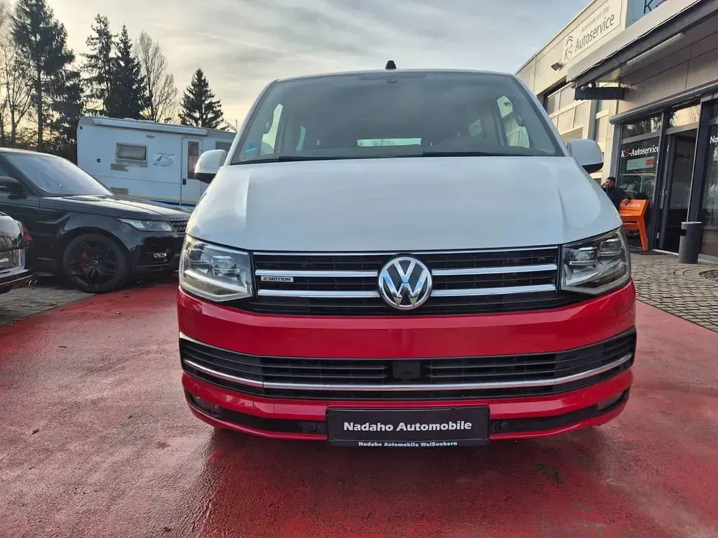 Gebraucht VW Multivan 204 PS (150 kW) 2016 Weiß Van / Kleinbus