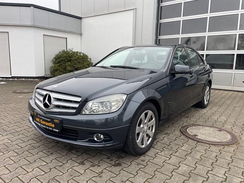 Gebraucht Mercedes C180 156 PS (114 kW) 2009 Grau Limousine