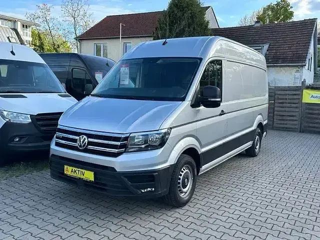 Gebraucht VW Crafter Trendline 140 PS (102 kW) 2022 Silber Van
