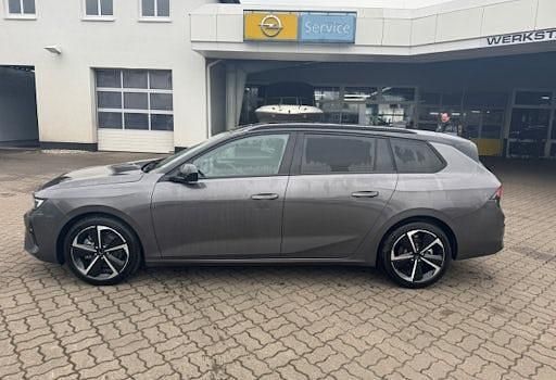 Neu Opel Astra 130 PS (95 kW) 2025 Grau Kombi