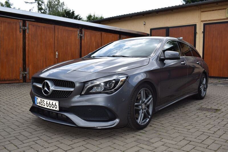 Grau Gebraucht 2016 Mercedes CLA220 Shooting Brake AMG Kombi | 11.990 € (Fairer Preis) - Bild 1/4