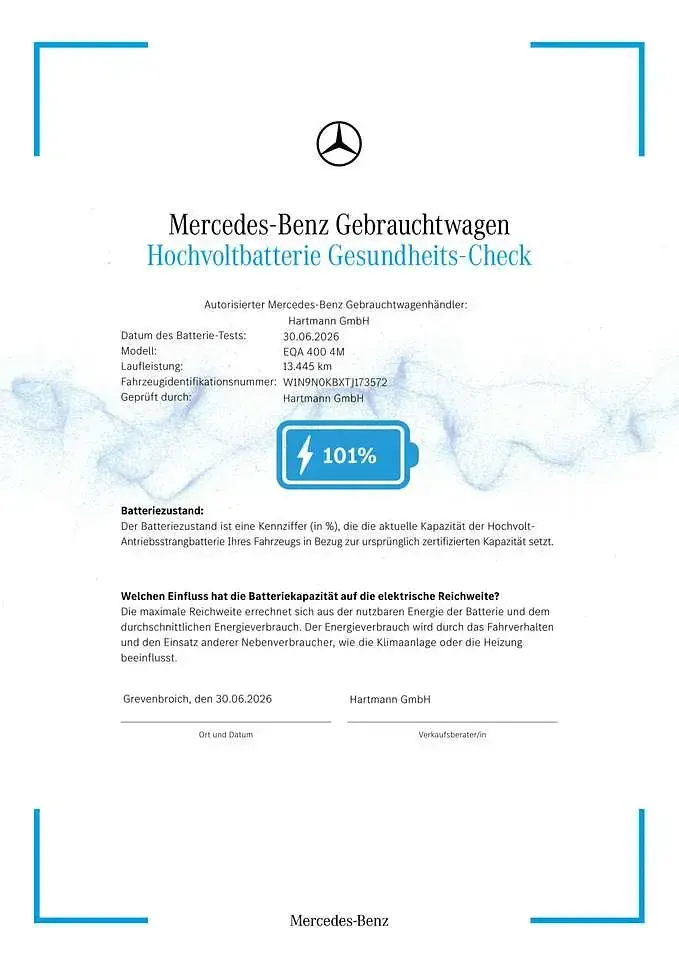 Gebraucht Mercedes EQA300 Progressive 167 kW (228 PS) 2025 Metalliclack mountaingrau SUV