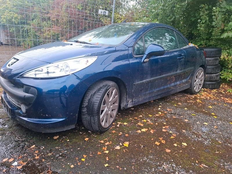 Blau Gebraucht 2009 Peugeot 207 CC Cabrio | 1.999 € (Superpreis) - Bild 1/4