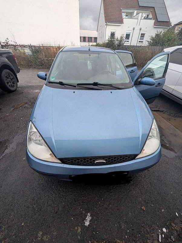Gebraucht Ford Focus 101 PS (74 kW) 2002 Limousine