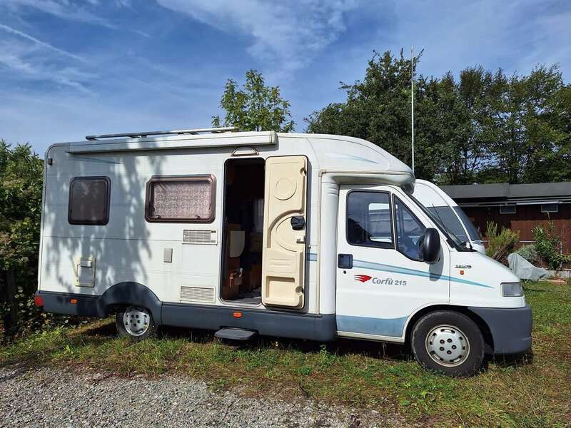 Weiß Gebraucht 2001 Fiat Ducato Van | 15.000 € - Bild 1/4