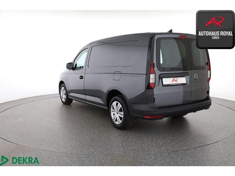 Gebraucht VW Caddy Maxi 102 PS (75 kW) 2022 Grau (metallic) Van / Kleinbus