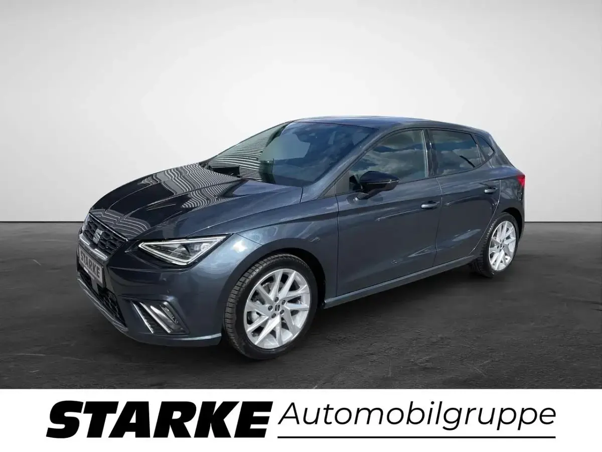 Gebraucht Seat Ibiza FR 116 PS (85 kW) 2024 Grau (magnetic grau metallic) Kleinwagen