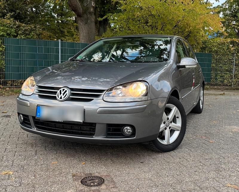 Gebraucht VW Golf VI 140 PS (102 kW) 2008 Silber Kleinwagen