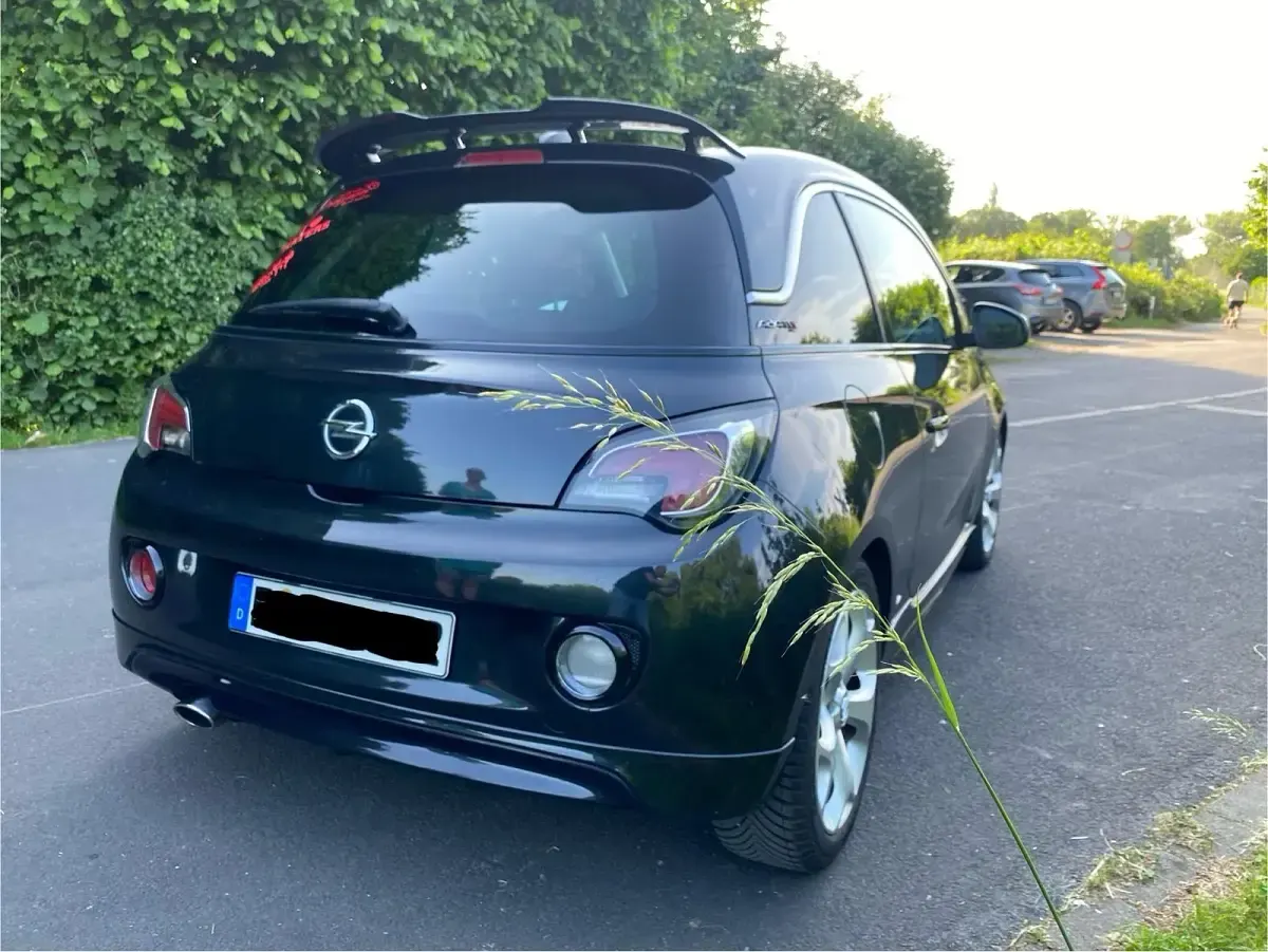Gebraucht Opel Adam S 150 PS (110 kW) 2016 Schwarz Kleinwagen