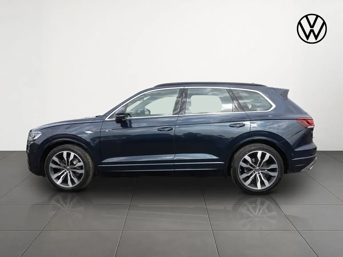 Gebraucht VW Touareg R-line 286 PS (210 kW) 2022 Meloebluekristalleffekt SUV