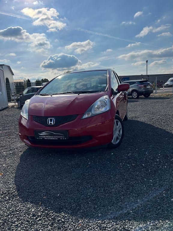 Milano red Gebraucht 2009 Honda Jazz Trend Kleinwagen | 2.975 € (Etwas zu teuer) - Bild 1/4