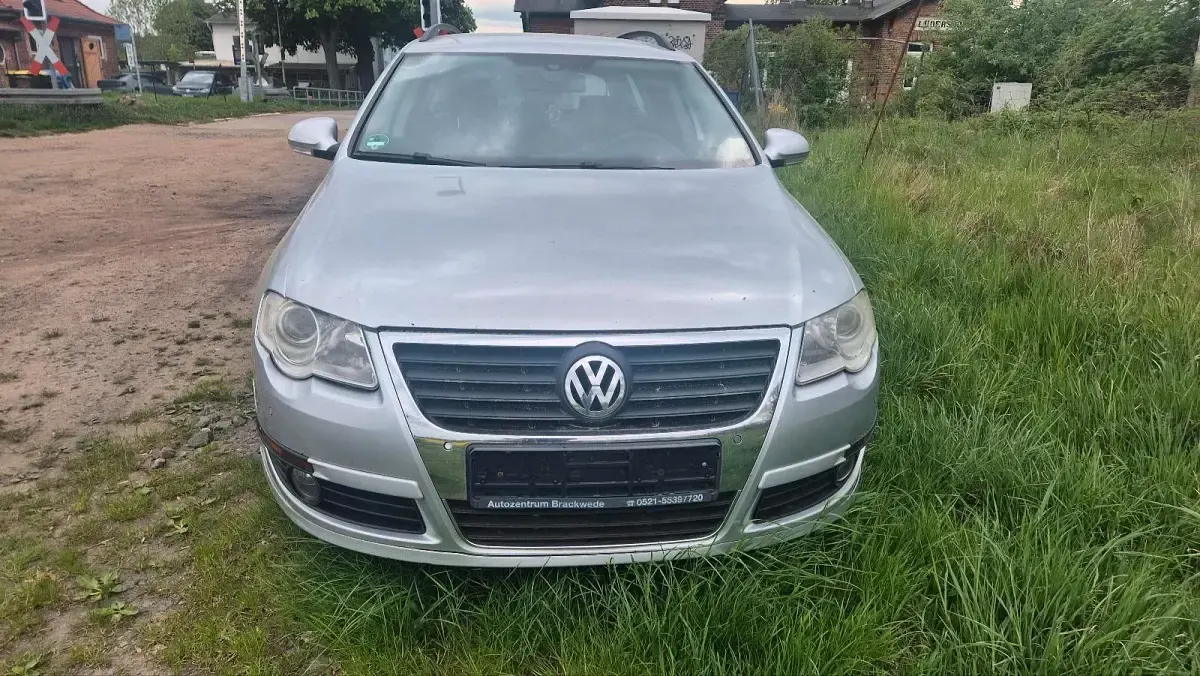 Używany VW Passat 2009 Srebrny Kombi