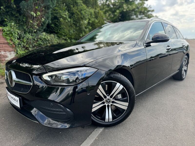 Schwarz Gebraucht 2022 Mercedes C200 Avantgarde Kombi | 24.999 € (Fairer Preis) - Bild 1/4