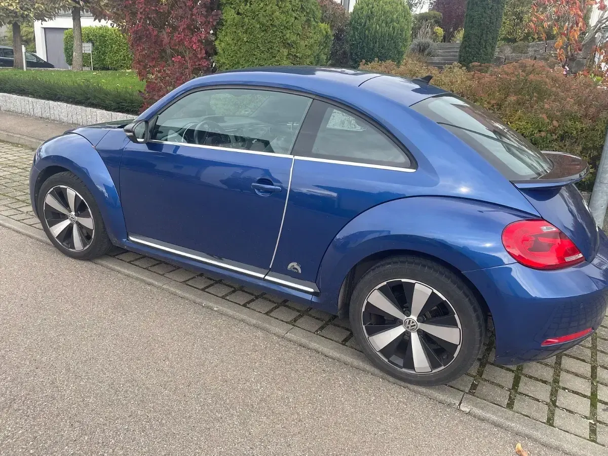 Gebraucht VW Beetle Edition 160 PS (117 kW) 2013 Blau Kleinwagen