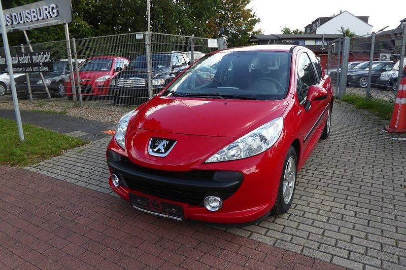 Rot Gebraucht 2009 Peugeot 207 Urban Move Limousine | 3.990 € (Teuer) - Bild 1/4