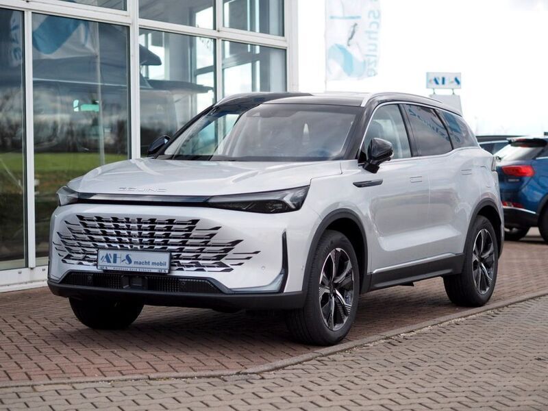 Neu Baic X75 177 PS (130 kW) 2025 Silber SUV