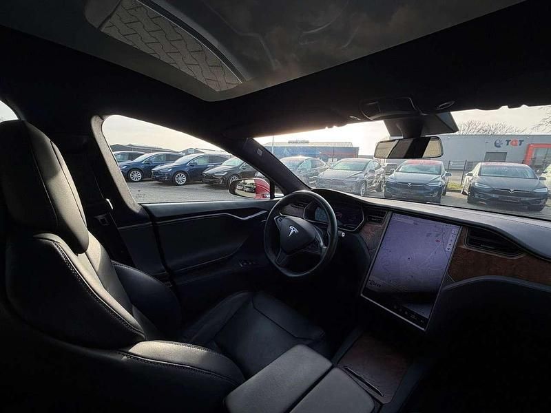 Gebraucht Tesla Model S 386 kW (525 PS) 2020 Rot Kleinwagen