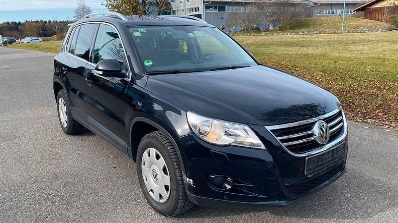 Schwarz Gebraucht 2008 VW Tiguan Sportline SUV | 5.900 € (Guter Preis) - Bild 1/4
