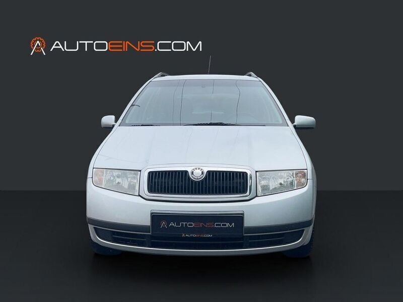 Gebraucht Skoda Fabia 75 PS (55 kW) 2003 Silber Kleinwagen