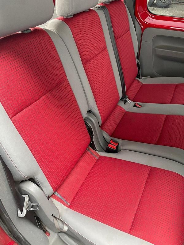 Gebraucht VW Caddy Life 80 PS (58 kW) 2009 Rot Van / Kleinbus