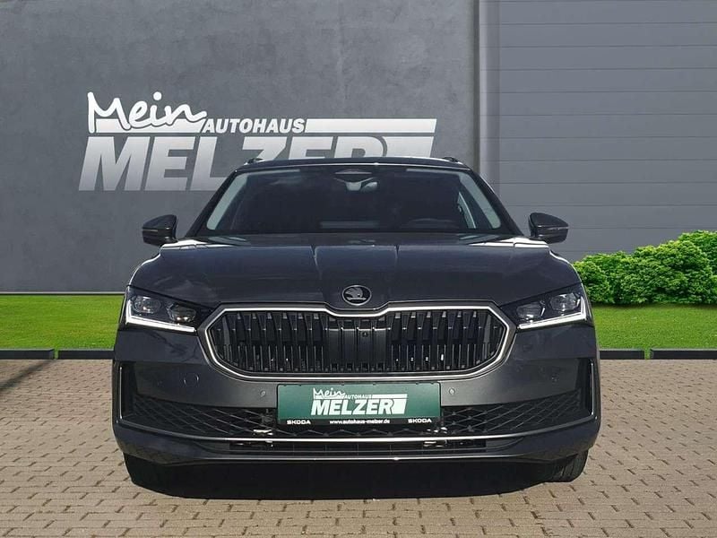 Używany Skoda Superb Selection 150 KM (110 kW) 2025 Szary Kombi