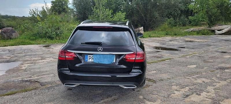 Gebraucht Mercedes C220 Avantgarde 194 PS (142 kW) 2020 Schwarz Kombi