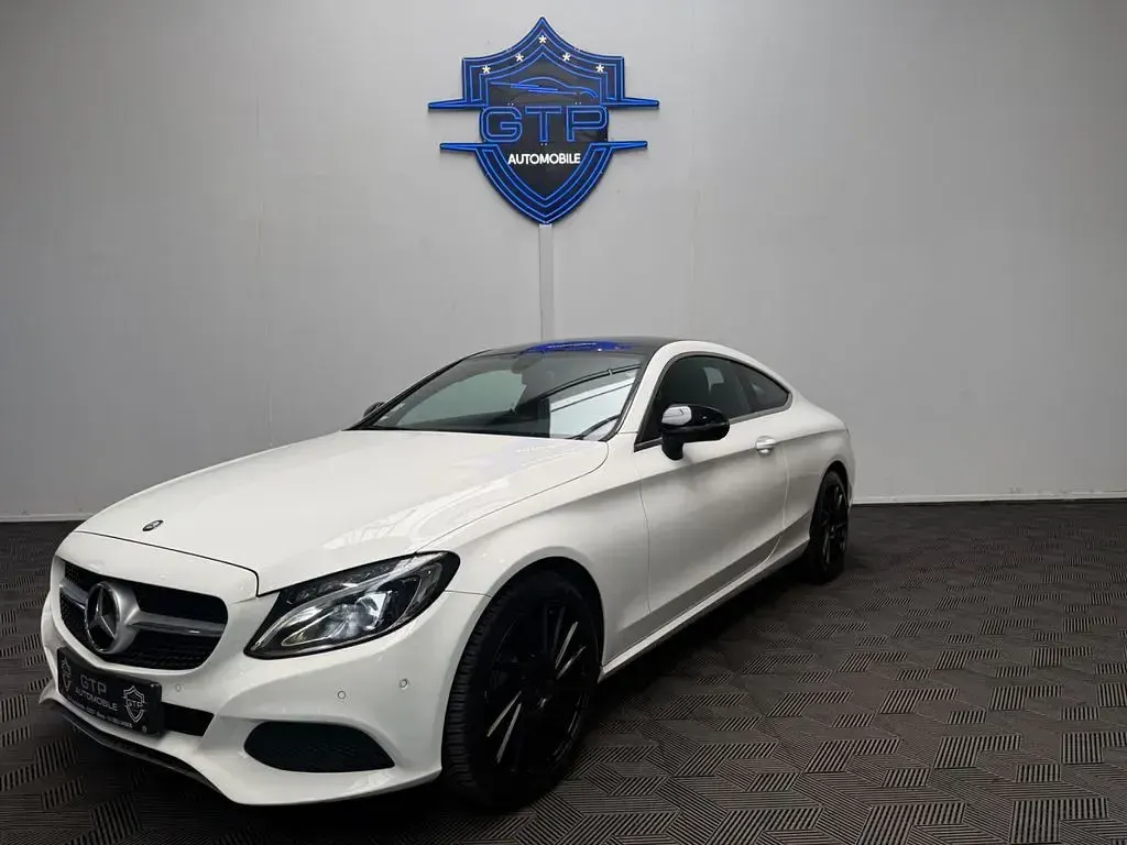 Second-hand Mercedes C200 184 CP (135 kW) 2016 Alb Coupe