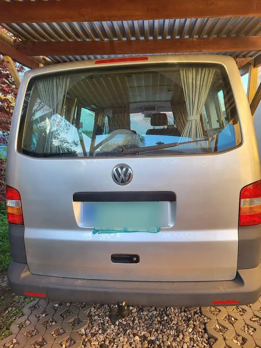 Używany VW Caravelle 102 KM (75 kW) 2008 Srebrny Van