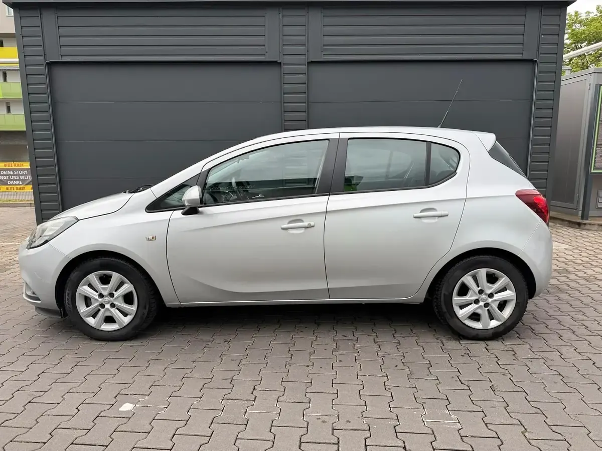 Gebraucht Opel Corsa 95 PS (69 kW) 2015 Silber Kleinwagen