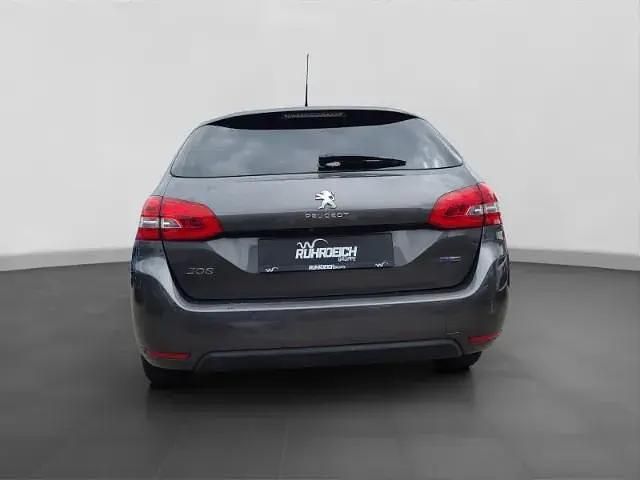 Gebraucht Peugeot 308 SW Active 131 PS (96 kW) 2016 Gris platinium Kombi