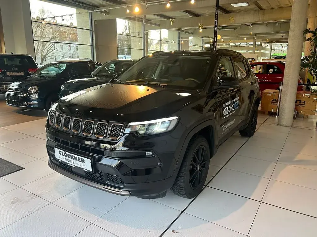 Gebraucht Jeep Compass 241 PS (177 kW) 2022 Schwarz SUV