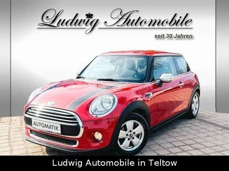 Usado Mini ONE 131 HP (96 kW) 2016 Vermelho Citadino