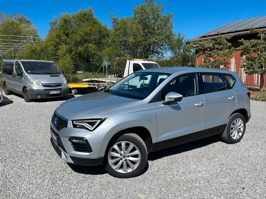 Gebraucht Seat Ateca Style 150 PS (110 kW) 2024 Reflexsilver metallic SUV