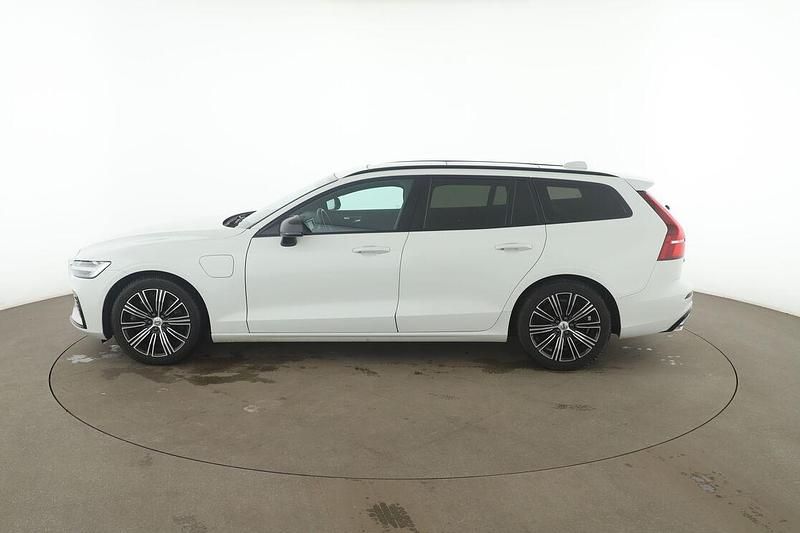 Gebraucht Volvo V60 R-Design 392 PS (288 kW) 2021 Weiß Kombi