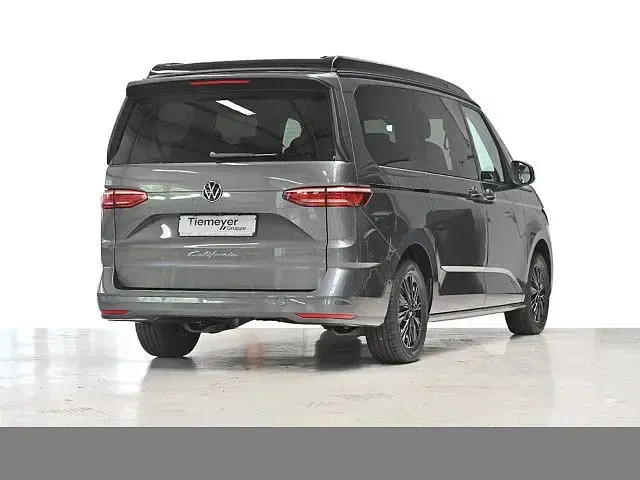 Gebraucht VW California Beach 150 PS (110 kW) 2026 Grau Van