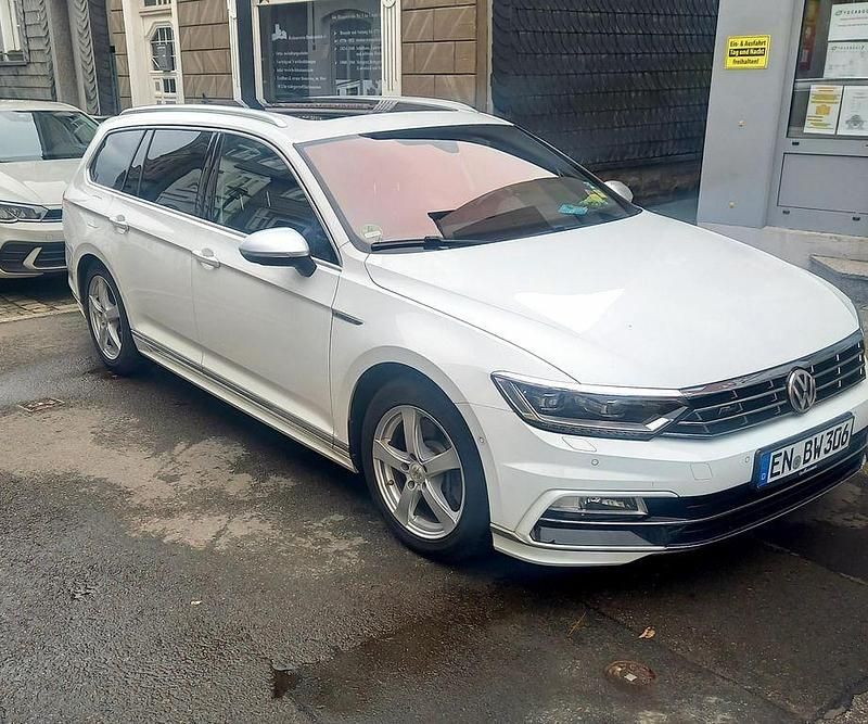 Gebraucht VW Passat Highline 239 PS (175 kW) 2016 Weiß Kombi