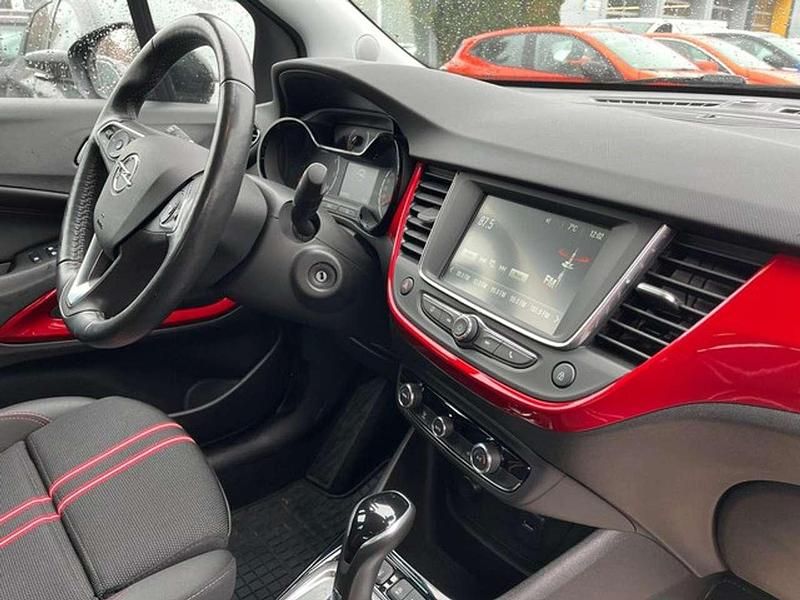 Gebraucht Opel Crossland GS Line 131 PS (96 kW) 2022 Diamant schwarz/karbon schwarz SUV