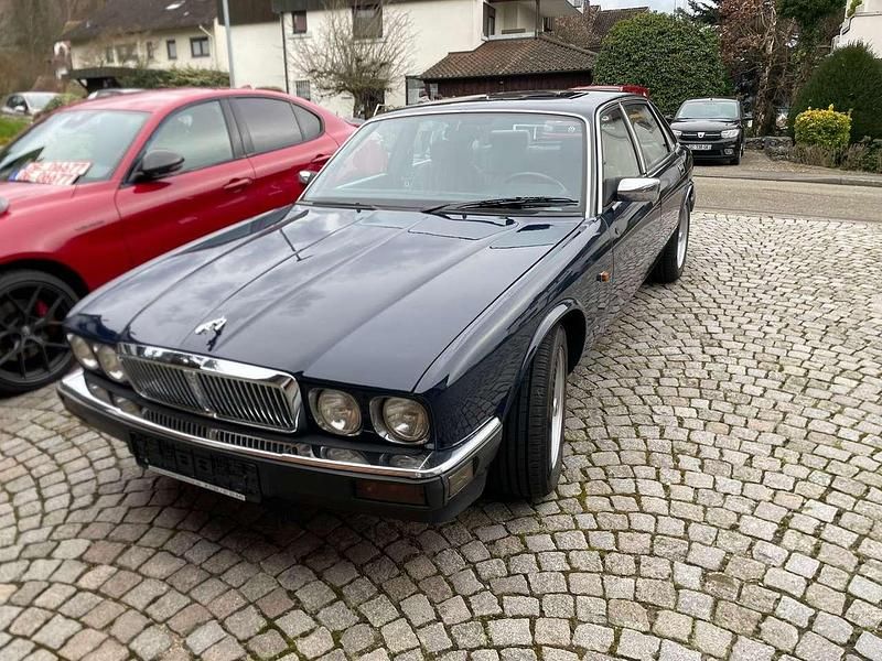 Gebraucht Jaguar XJ 205 PS (150 kW) 1992 Blau Limousine