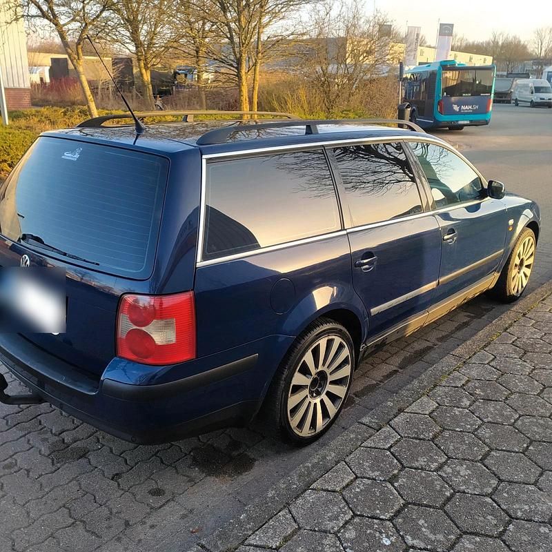Gebraucht VW Passat 115 PS (84 kW) 2005 Blau Kombi