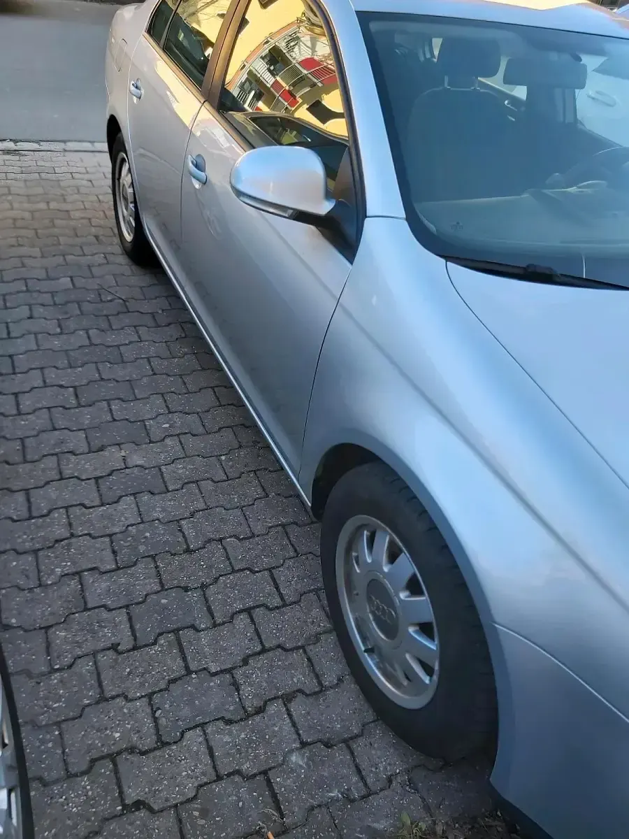 Brugt VW Jetta 115 HK (84 kW) 2006 Sølv Sedan