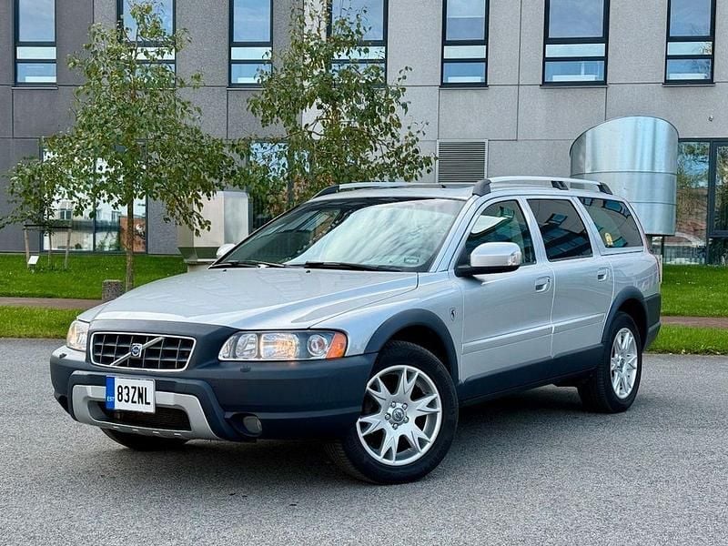 Silber Gebraucht 2007 Volvo XC70 Limousine | 14.990 € - Bild 1/4