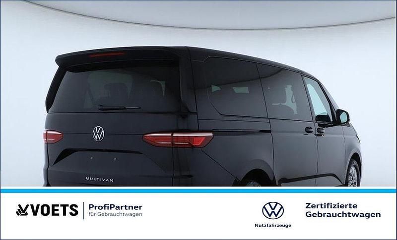 Gebraucht VW Multivan Life 150 PS (110 kW) 2025 Schwarz Van