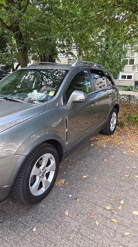 Second-hand Opel Antara 163 CP (119 kW) 2007 Verde SUV